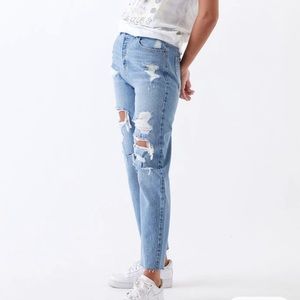 Levi’s 501 ripped jeans